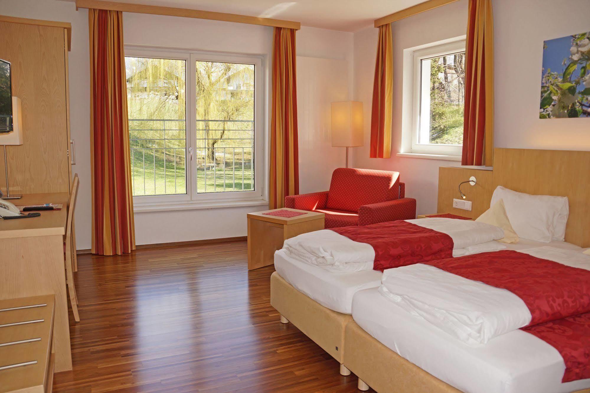 Austria Classic Heiligkreuz 4* Hall in Tirol