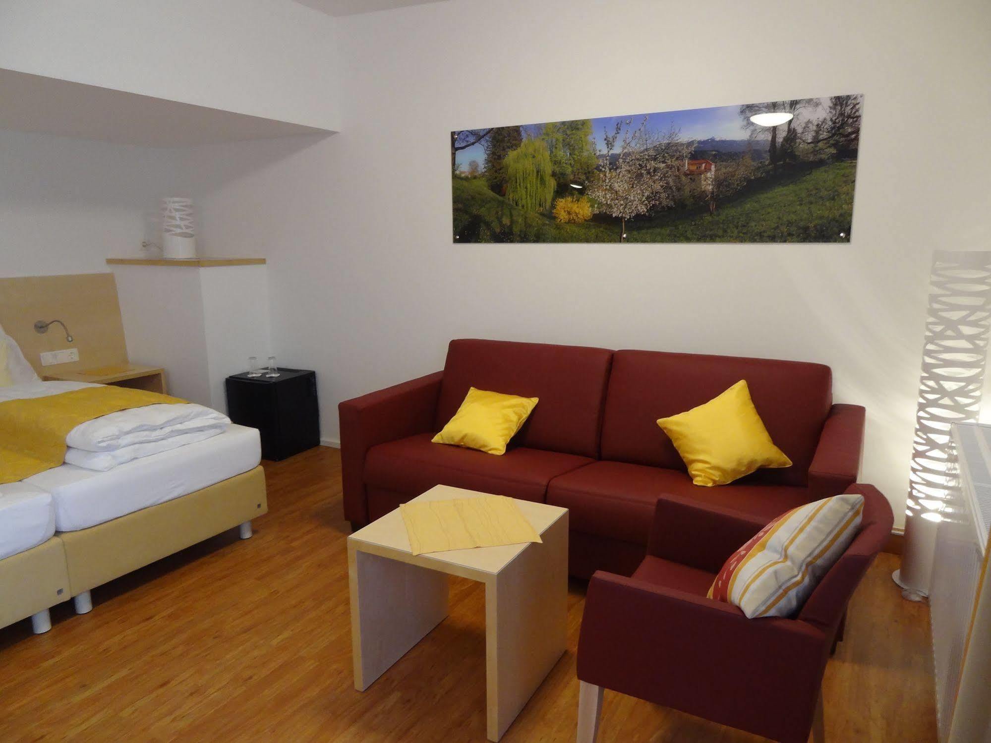 Hotel Austria Classic Heiligkreuz 4*